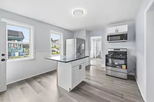 1045 Middlesex St, Lowell, MA 01851 - Photo 8