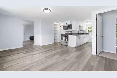 1045 Middlesex St, Lowell, MA 01851 - Photo 20
