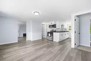 1045 Middlesex St, Lowell, MA 01851 - Photo 20