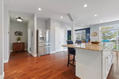 32 Colonial Rd, Webster, MA 01570 - Photo 6