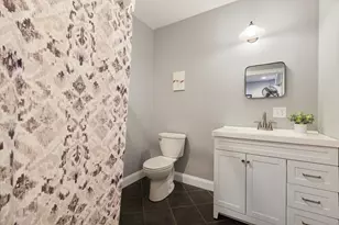 32 Colonial Rd, Webster, MA 01570 - Photo 30