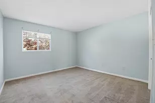5455 North Main St, Fall River, MA 02720 - Photo 10