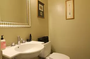 31-33 Florence St, Newton, MA 02453 - Photo 10