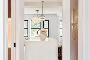 79 Park St, Brookline, MA 02446 - Photo 14