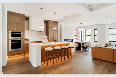 79 Park St #3, Brookline, MA 02446 - Photo 2