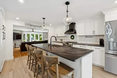 5 Plant Ave, Hudson, MA 01749 - Photo 6