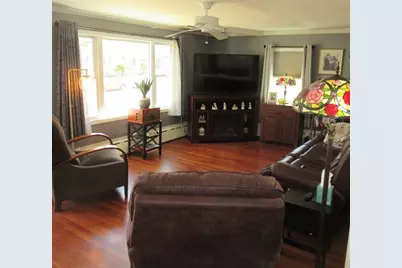 116 Commonwealth Ave, Lowell, MA 01852 - Photo 16