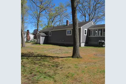 116 Commonwealth Ave, Lowell, MA 01852 - Photo 6