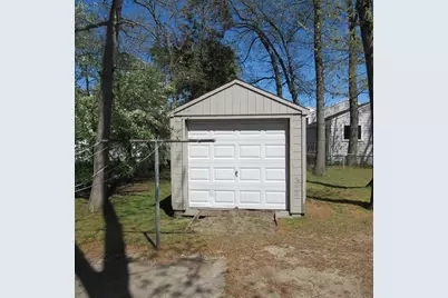 116 Commonwealth Ave, Lowell, MA 01852 - Photo 8