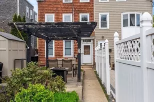 652 E 2nd St, Boston, MA 02127 - Photo 24
