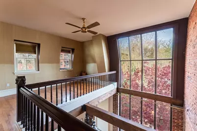 47 Mattoon St, Springfield, MA 01105 - Photo 12