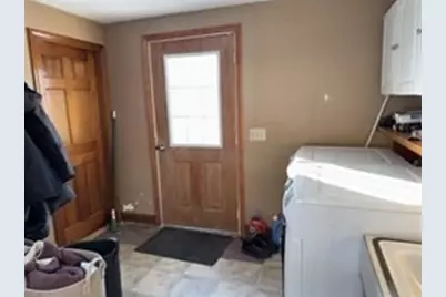 100 Lawrence Street, Gardner, MA 01440 - Photo 30
