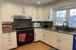 100 Lawrence St, Gardner, MA 01440 - Photo 16