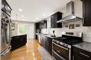2 Canton Ct, Grafton, MA 01536 - Photo 8