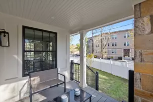 8 Stetson St, Brookline, MA 02446 - Photo 8