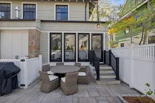 8 Stetson St, Brookline, MA 02446 - Photo 16