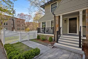 8 Stetson St, Brookline, MA 02446 - Photo 2