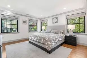 8 Stetson St, Brookline, MA 02446 - Photo 24