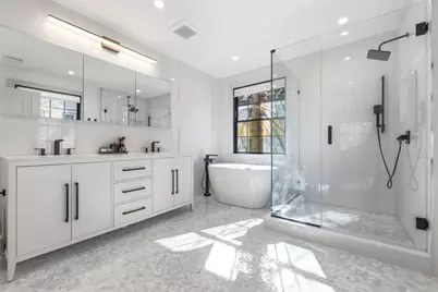 8 Stetson St, Brookline, MA 02446 - Photo 26