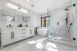 8 Stetson St, Brookline, MA 02446 - Photo 26
