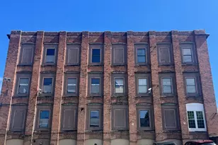 663 Lawrence St, Lowell, MA 01852 - Photo 1