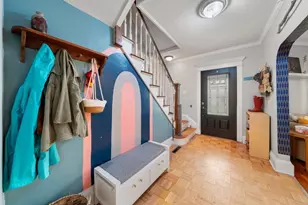 38 Hope St, Attleboro, MA 02703 - Photo 2
