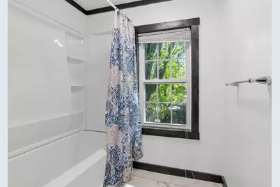 15 Redman Pl, Fitchburg, MA 01420 - Photo 16