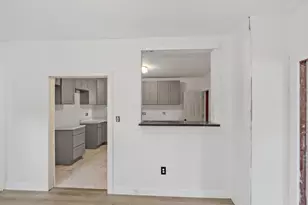 15 Redman Pl, Fitchburg, MA 01420 - Photo 14