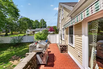 269 Green St, Stoneham, MA 02180 - Photo 30