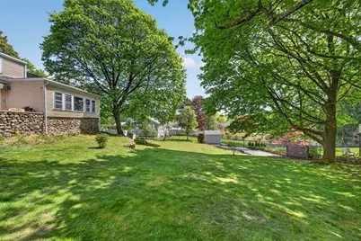 269 Green St, Stoneham, MA 02180 - Photo 32