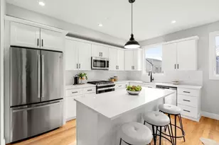 123-125 Centre St, Boston, MA 02124 - Photo 4