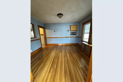 2 Rosedale Ave, Everett, MA 02149 - Photo 6