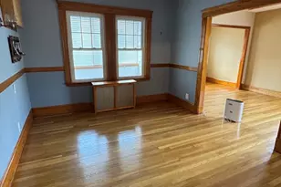 2 Rosedale Ave, Everett, MA 02149 - Photo 2