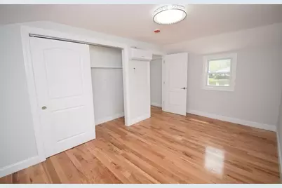 386 June Street, Worcester, MA 01602 - Photo 8