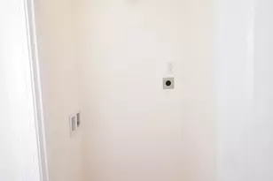 386 June St, Worcester, MA 01602 - Photo 10