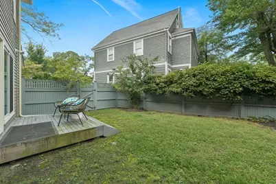 30 Lowell Sreet #30, Cambridge, MA 02138 - Photo 12