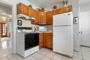 13 5th St, Wareham, MA 02571 - Photo 14