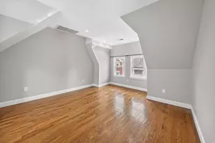 37 Stonehurst St, Boston, MA 02122 - Photo 10