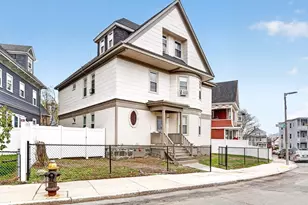 37 Stonehurst St, Boston, MA 02122 - Photo 4