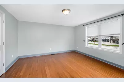 821 Merrimack Ave, Dracut, MA 01826 - Photo 18