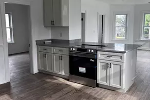 19 Reeves St, Worcester, MA 01607 - Photo 8