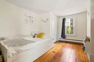 19 Linden St, Brookline, MA 02445 - Photo 28