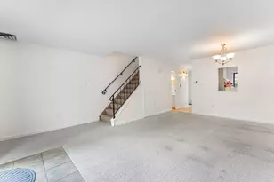 42 Village Brook Ln, Natick, MA 01760 - Photo 8