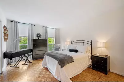 33 Pond Ave #409, Brookline, MA 02445 - Photo 14