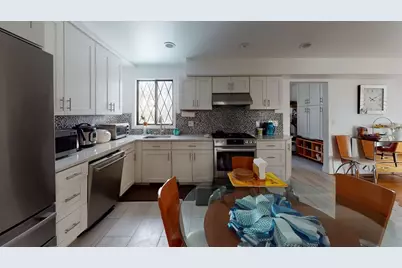 22-24 Broadlawn Park #24, Newton, MA 02467 - Photo 1
