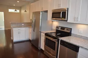 6 Admirals Wy, Chelsea, MA 02150 - Photo 6