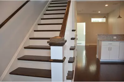 6 Admiral's Way #8, Chelsea, MA 02150 - Photo 10