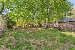 34 Orchard St, Medford, MA 02155 - Photo 36