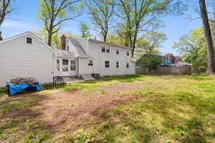 148 Hadley St, Springfield, MA 01118 - Photo 32