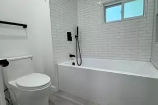 721 Blossom St, Fitchburg, MA 01420 - Photo 30